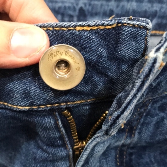 50 Carat Fashion Nova Distressed Tiffany Jeans - Picture 10 of 15